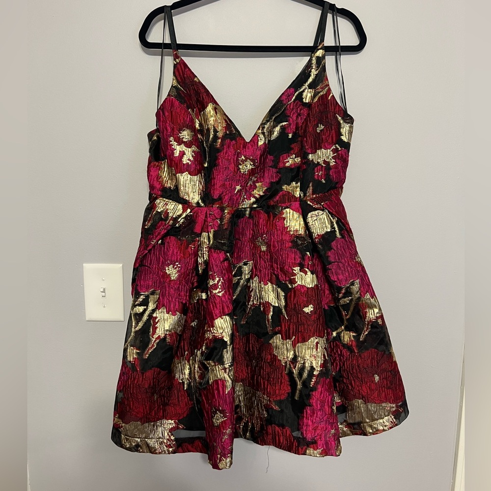 Adorable peplum style dress from VICI